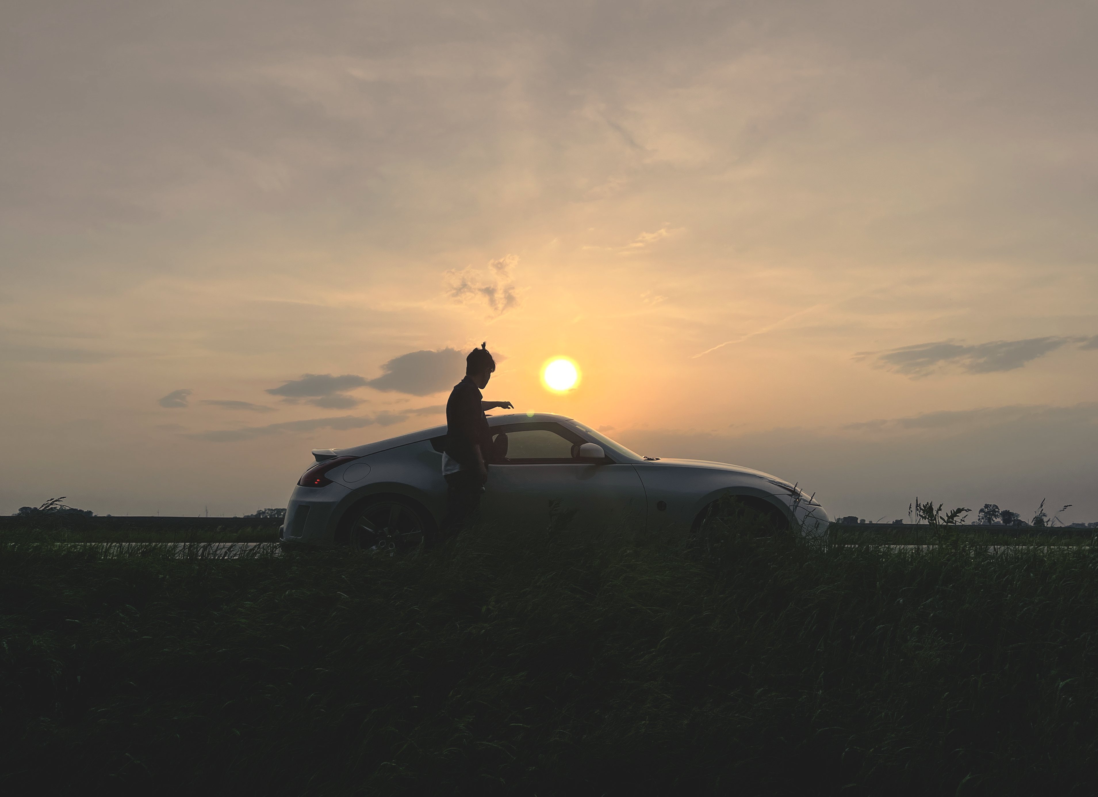 Phoenix Lyu — sunset with Nissan 370Z